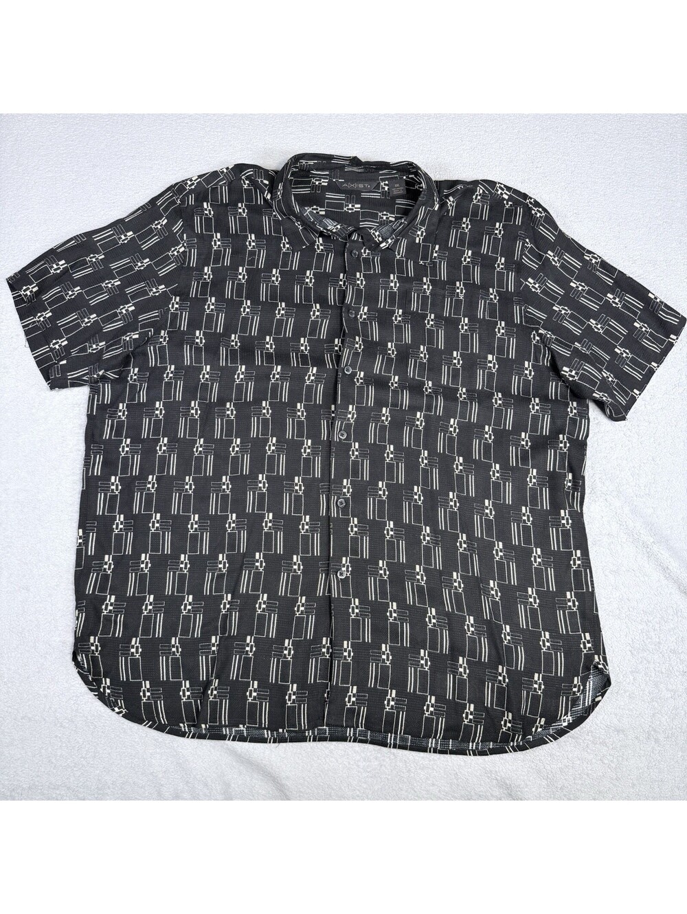 Men’s Axist 100% Rayon Black / Tan Short Slv Shirt Size XXL